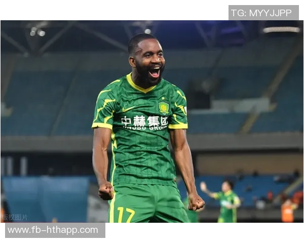 戴奇怒斥裁判判罚不公怀特被推倒后失球影响比赛结果不可原谅