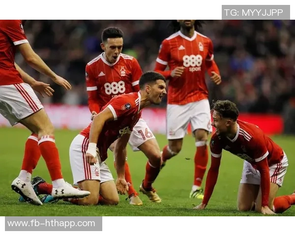 水晶宫与热刺首发阵容揭晓里沙利松穆阿尼库杜斯领衔出战