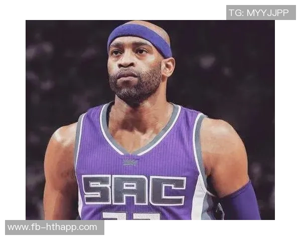 吉莱斯皮上半场表现惊艳6投5中斩获13分三分球命中率高达75